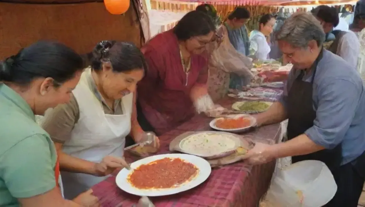 Un festín vibrante de comida
